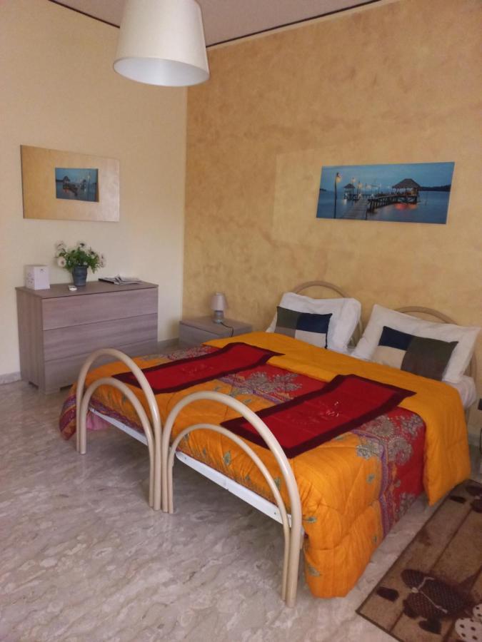 Acqua Di Mare Bed & Breakfast ตารันโต ภายนอก รูปภาพ